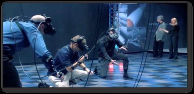 Men in Synthetic training environment using HMDs