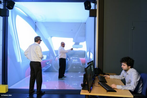 SIMULATEUR 3D CAVE - POSTE DE COMMANDE